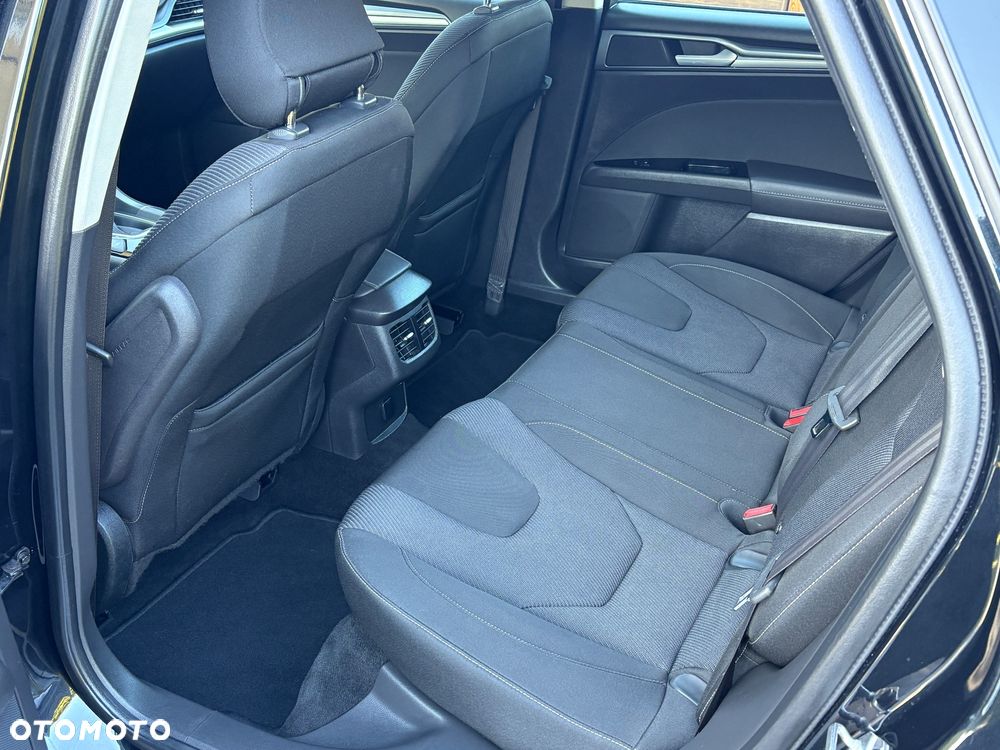 Ford Mondeo 2.0 TDCi Titanium PowerShift - 19