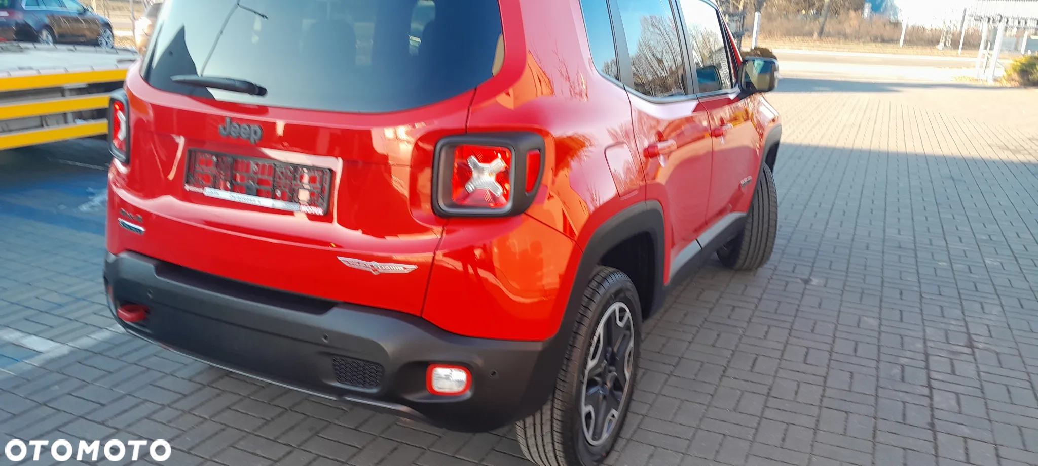Jeep Renegade 2.0 MultiJet Trailhawk 4WD S&S - 23