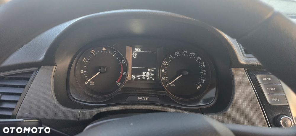 Skoda Fabia - 18