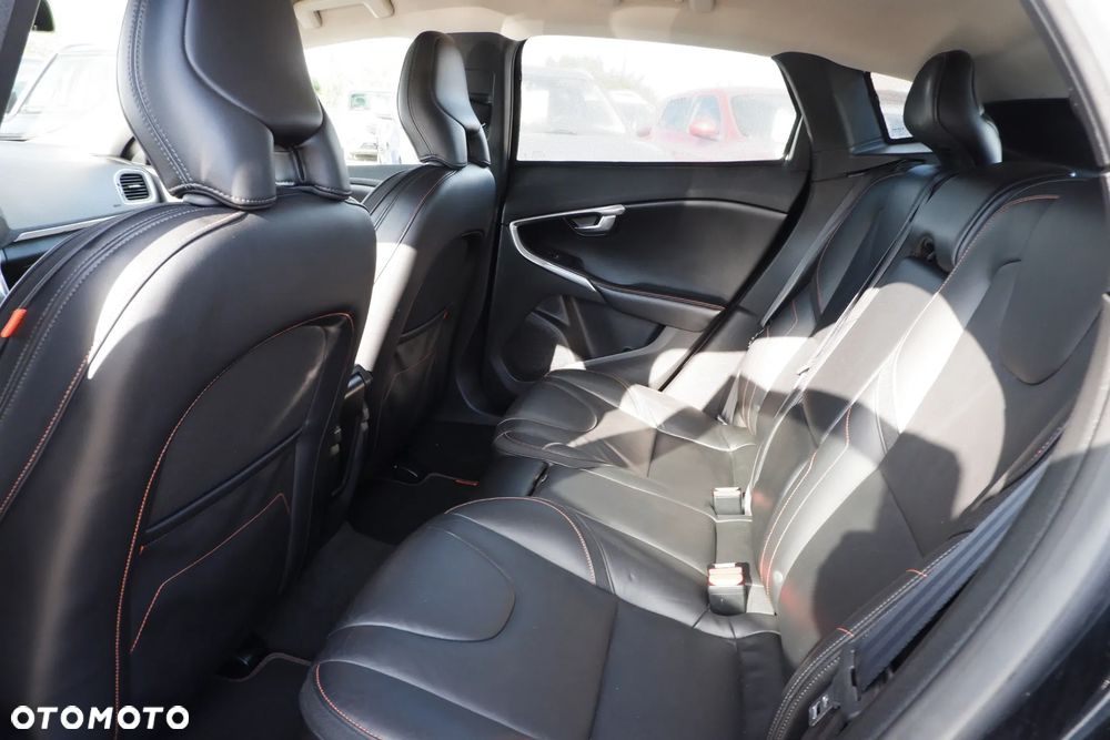 Volvo V40 D2 Powershift Ocean Race - 29