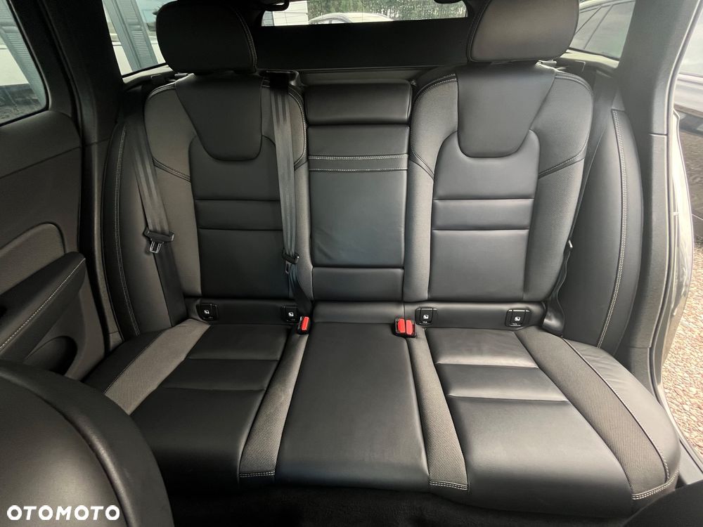 Volvo V60 B4 D Geartronic RDesign - 26