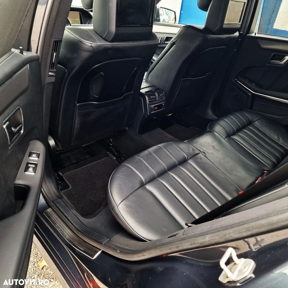 Mercedes-Benz E 250 CDI 4Matic - 14