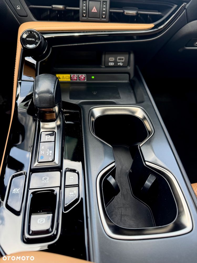 Lexus NX 350h Prestige AWD - 29