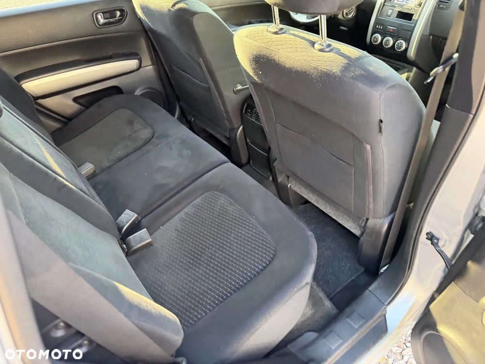 Nissan X-Trail 2.0 dCi XE - 11