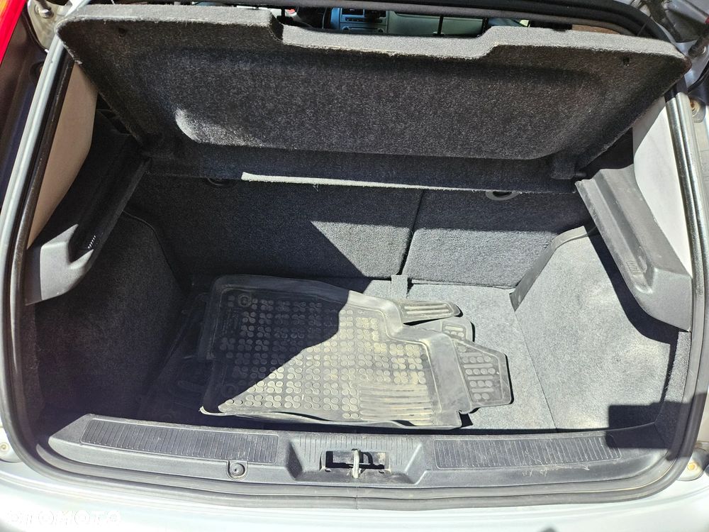 Fiat Punto Evo - 15