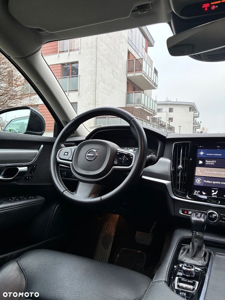 Volvo S90 D4 Momentum - 4