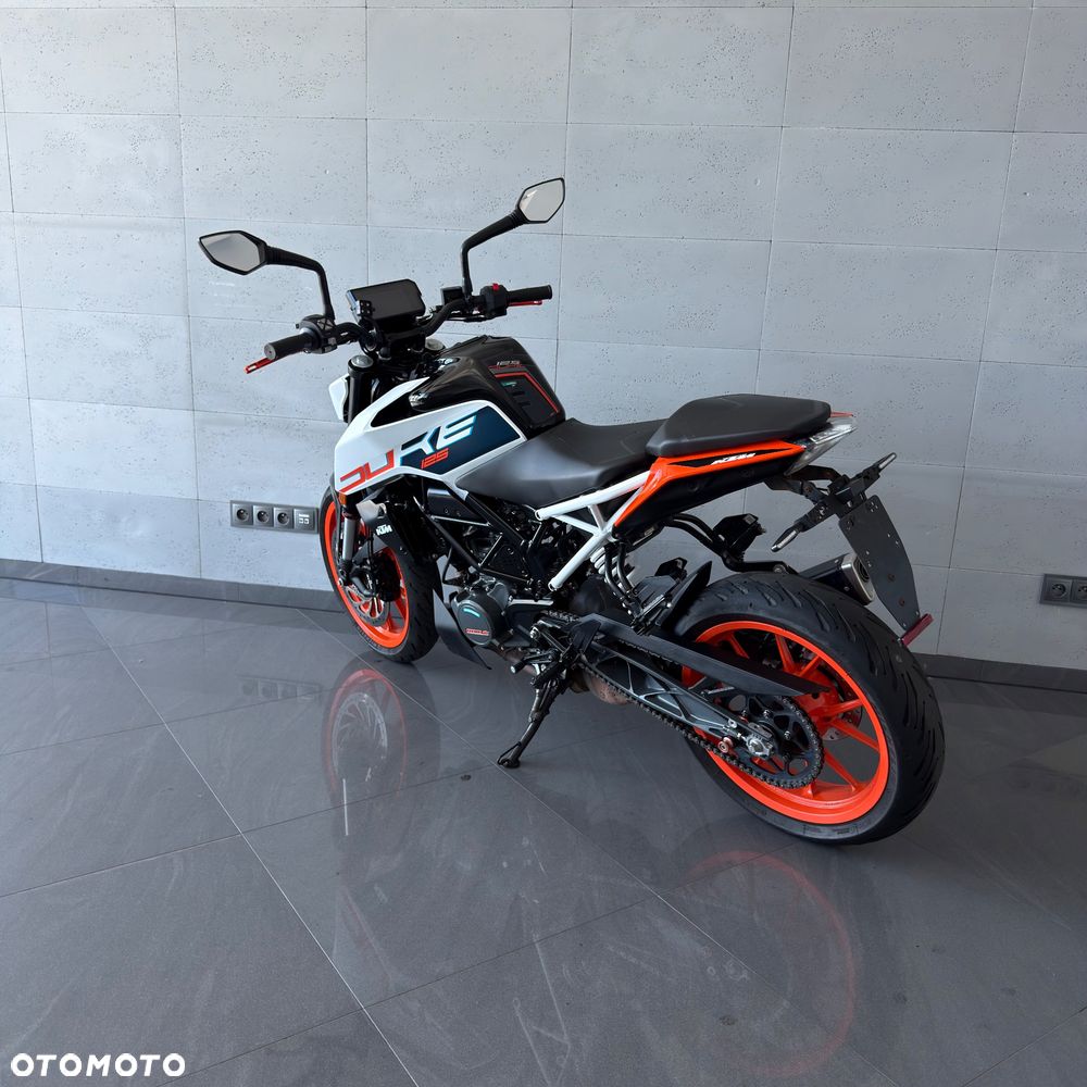 KTM Duke 125 - 9