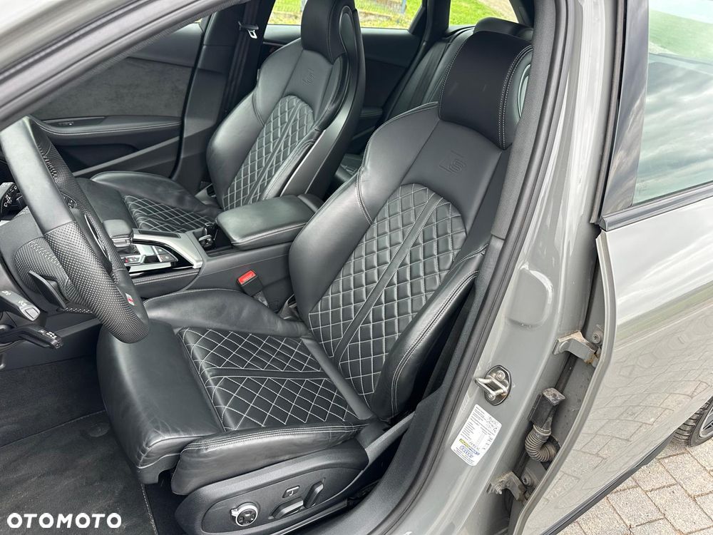 Audi A4 Avant 45 TDI quattro tiptronic edition one - 8