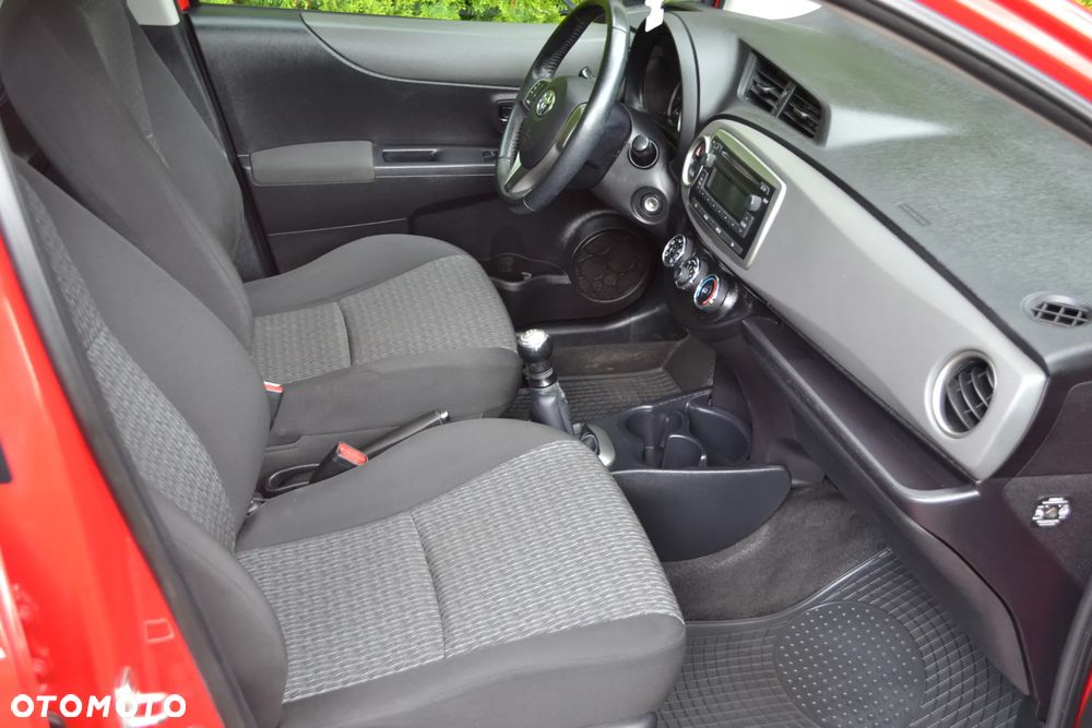 Toyota Yaris - 13