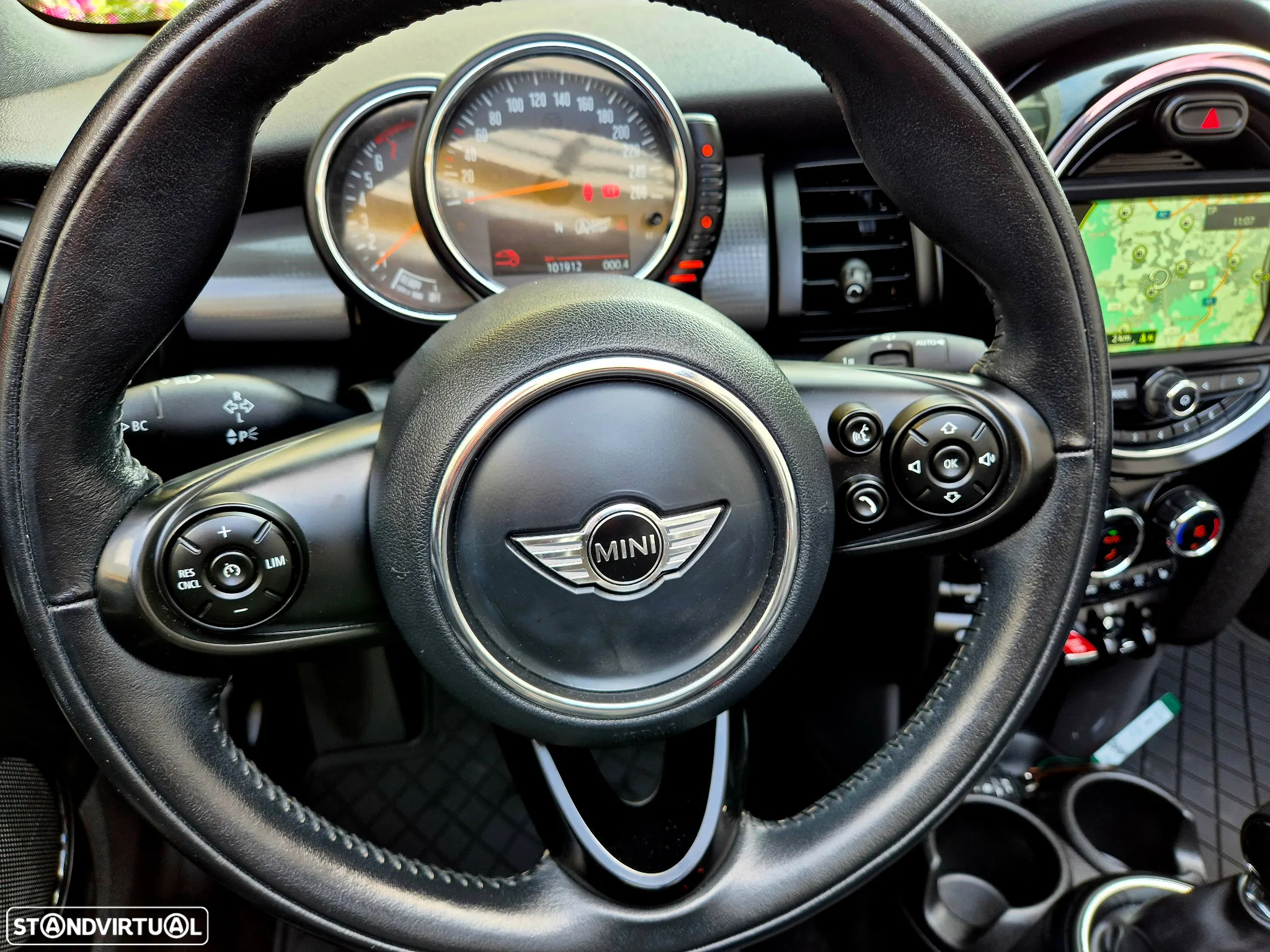 MINI Cabrio Cooper - 37