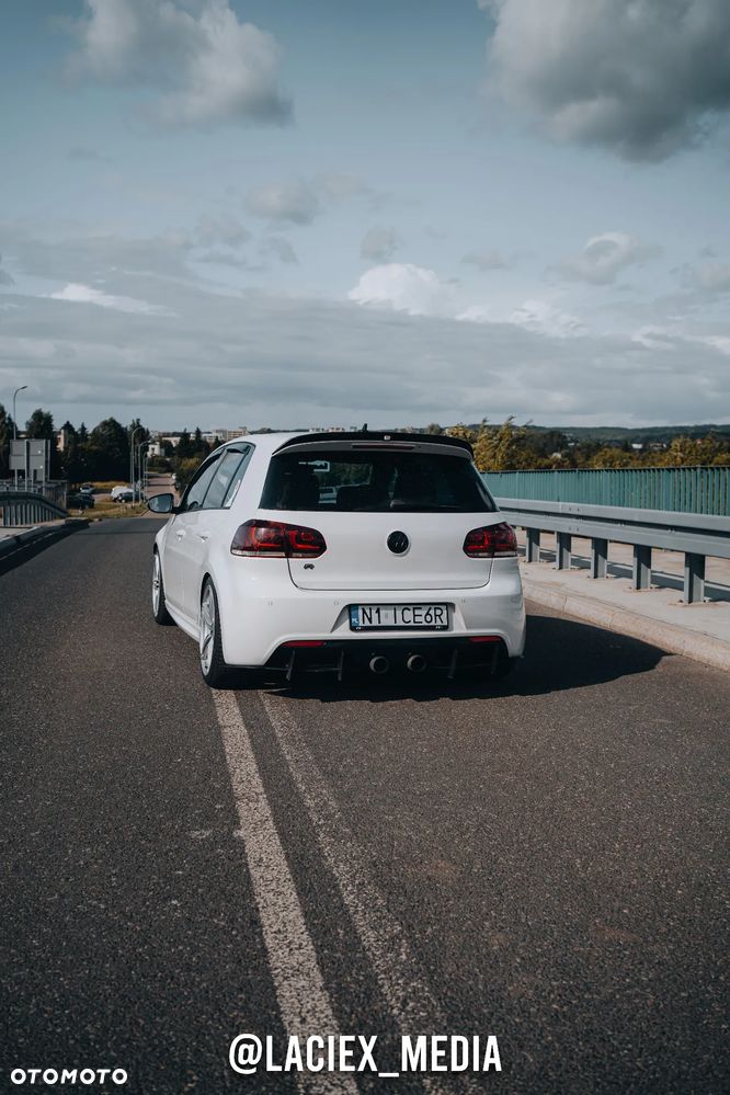 Volkswagen Golf 2.0 R - 4