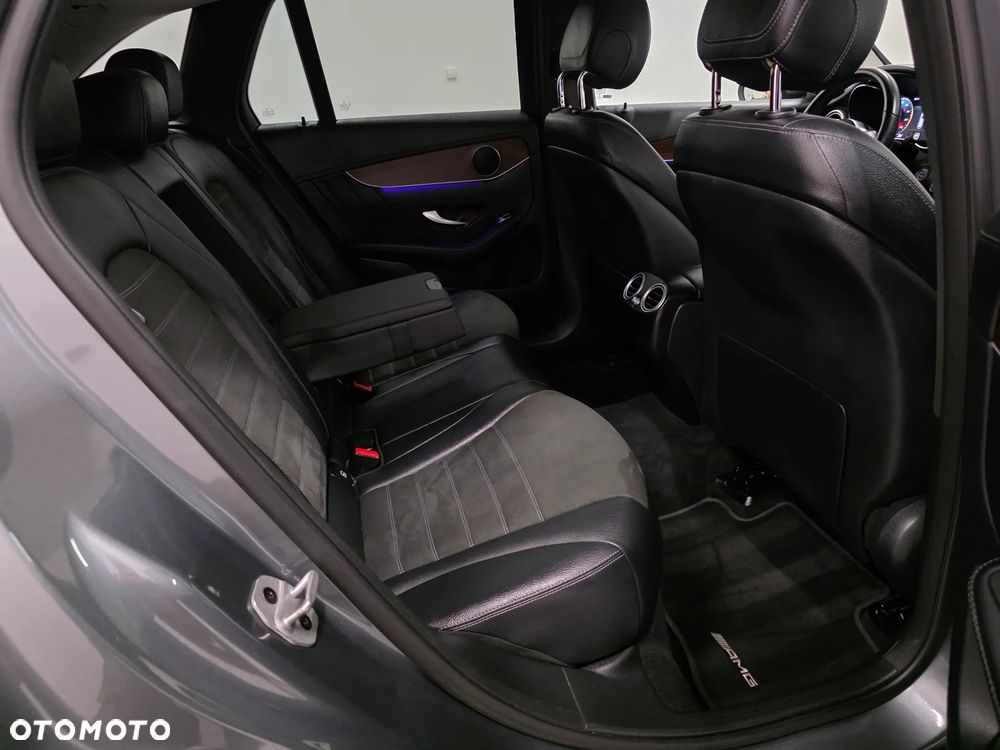 Mercedes-Benz GLC 220 d 4Matic 9G-TRONIC AMG Line Plus - 20