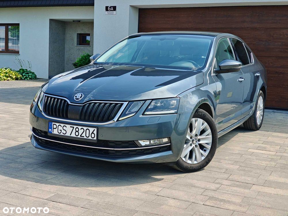 Skoda Octavia - 2