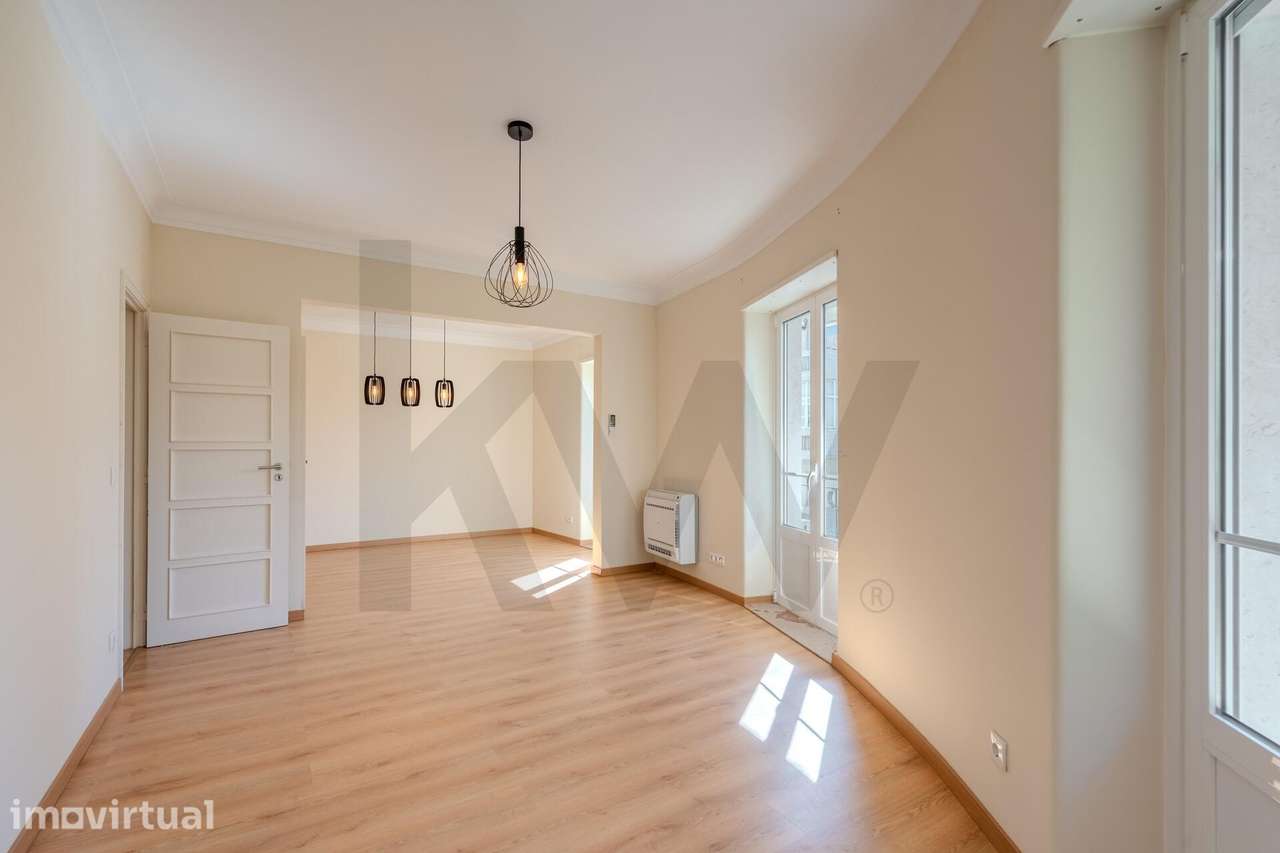 Apartamento T3+1 com Varanda no Campo Pequeno, Lisboa - Grande imagem: 5/43