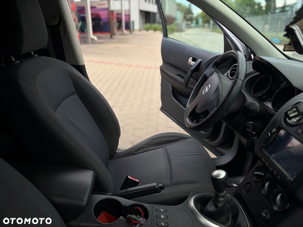 Nissan Qashqai - 10