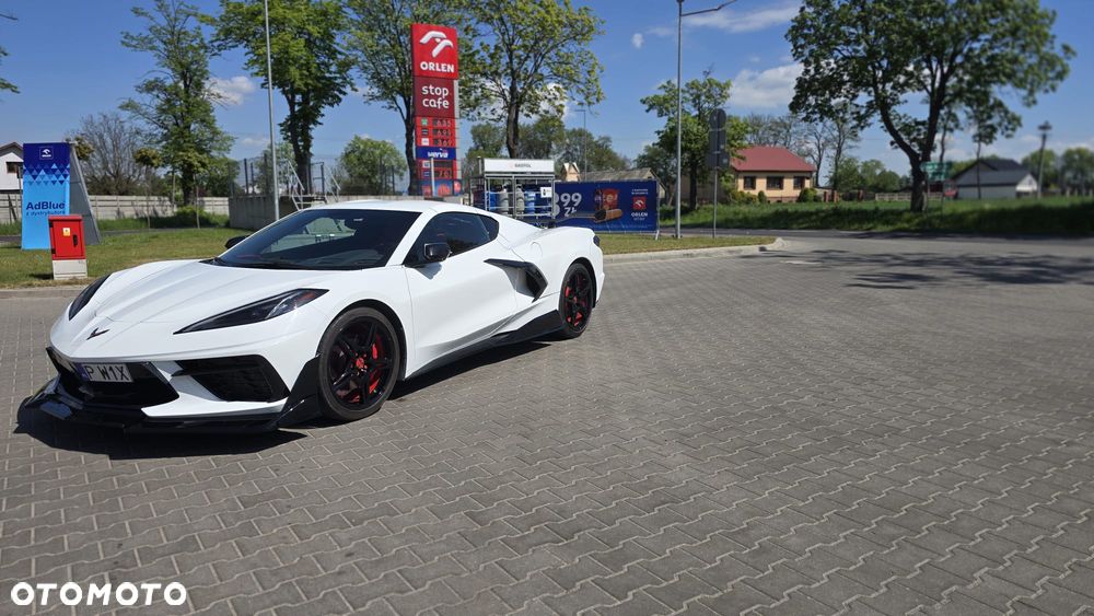 Chevrolet Corvette - 3