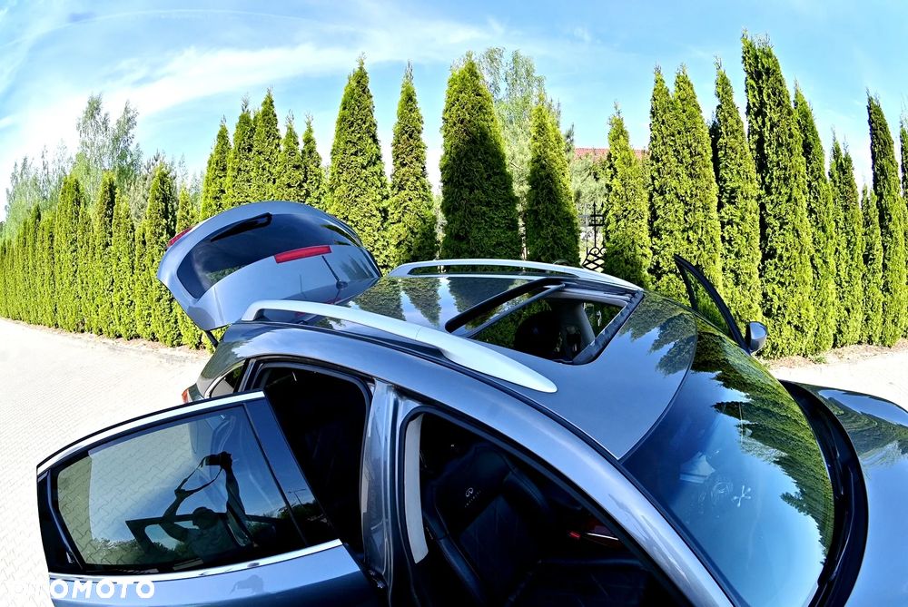 Infiniti QX70 - 5