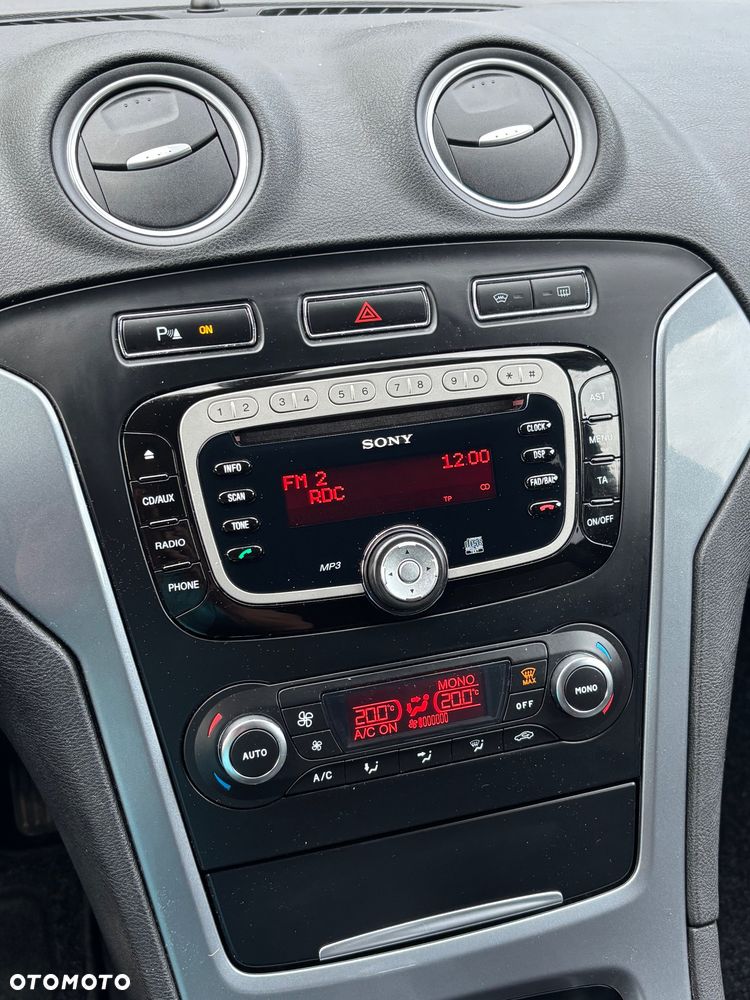 Ford Mondeo - 19