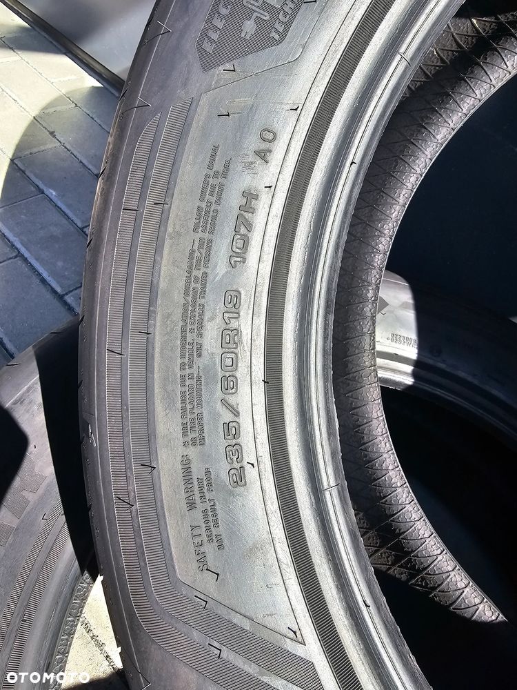 Goodyear Eagle F1 Asymmetric 3 SUV 235/60R19 107 H - 5