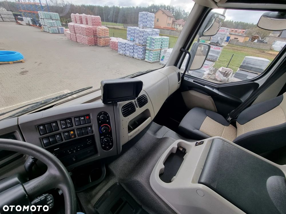 Renault KERAX - 15