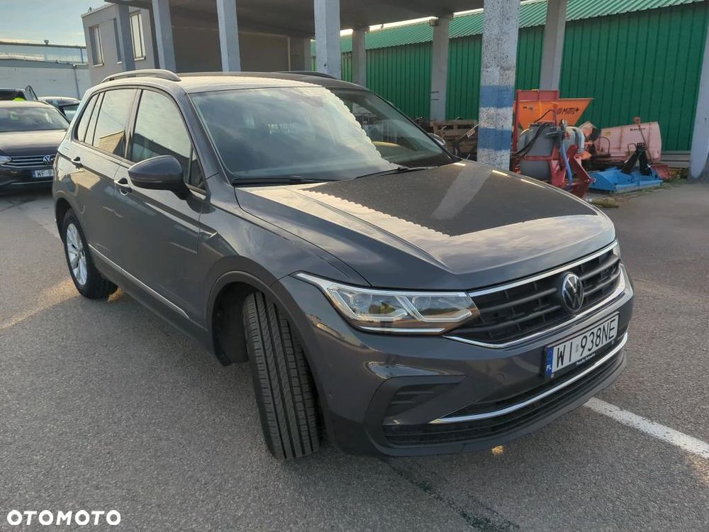 Volkswagen Tiguan 2.0 TDI SCR Life DSG - 2