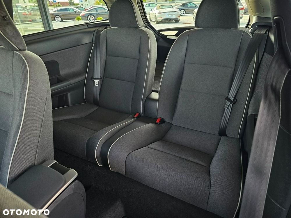 Volvo C30 2009