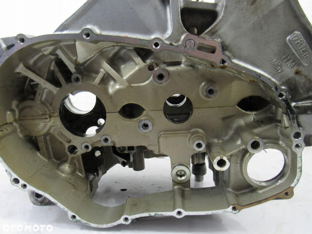 Blok / kartery / cylindry + tłoki Honda VFR 800 X, 12r ABS Crossrunner SC60 - 2