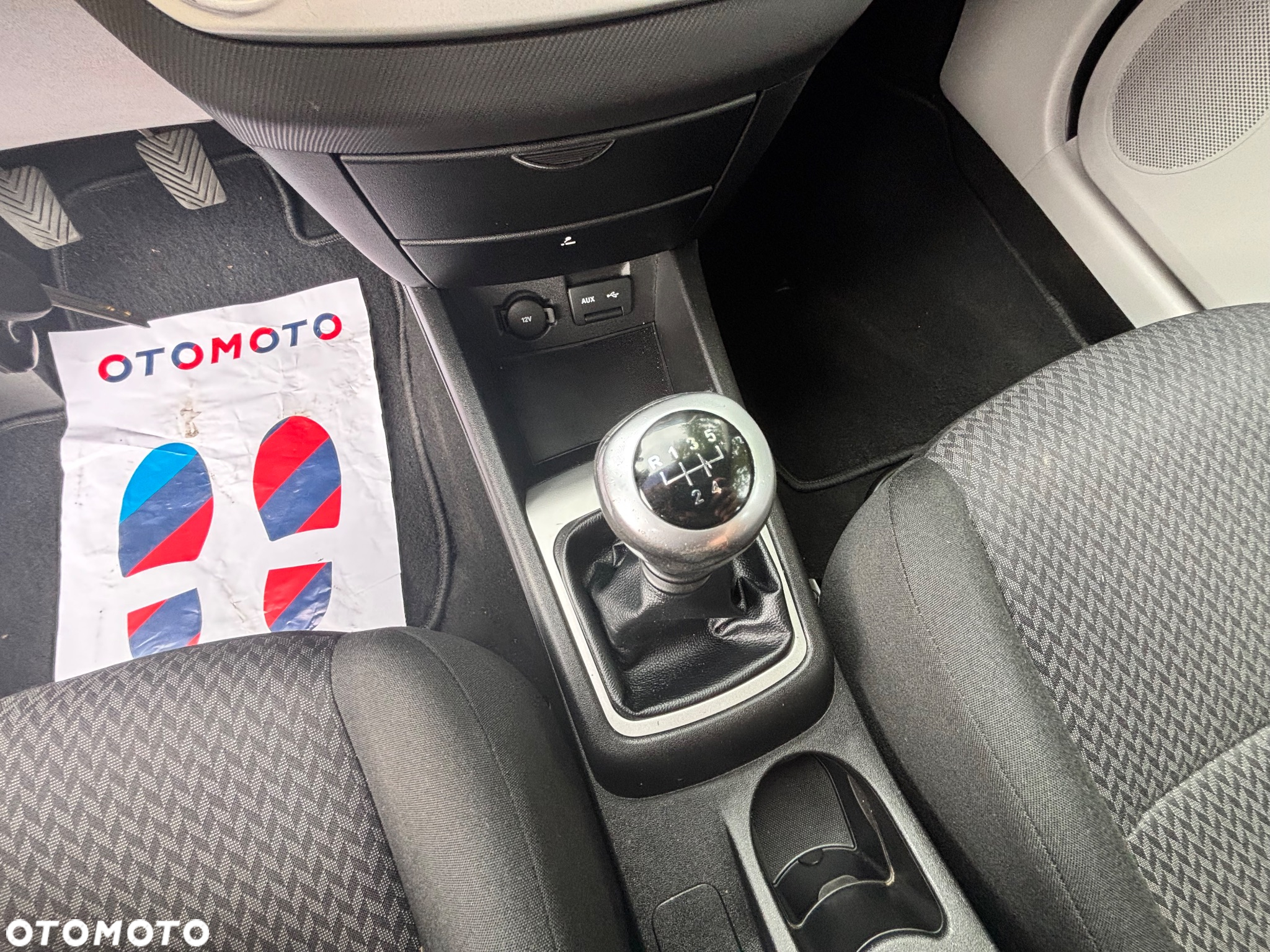 Kia Ceed 2.0 CVVT Spirit - 16