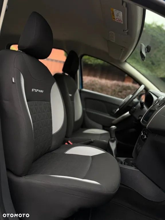 Dacia Sandero Stepway 0.9 TCe Laureate S&S - 32