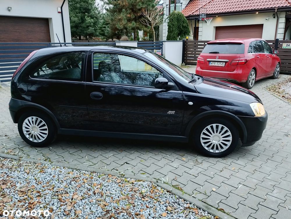 Opel Corsa - 10
