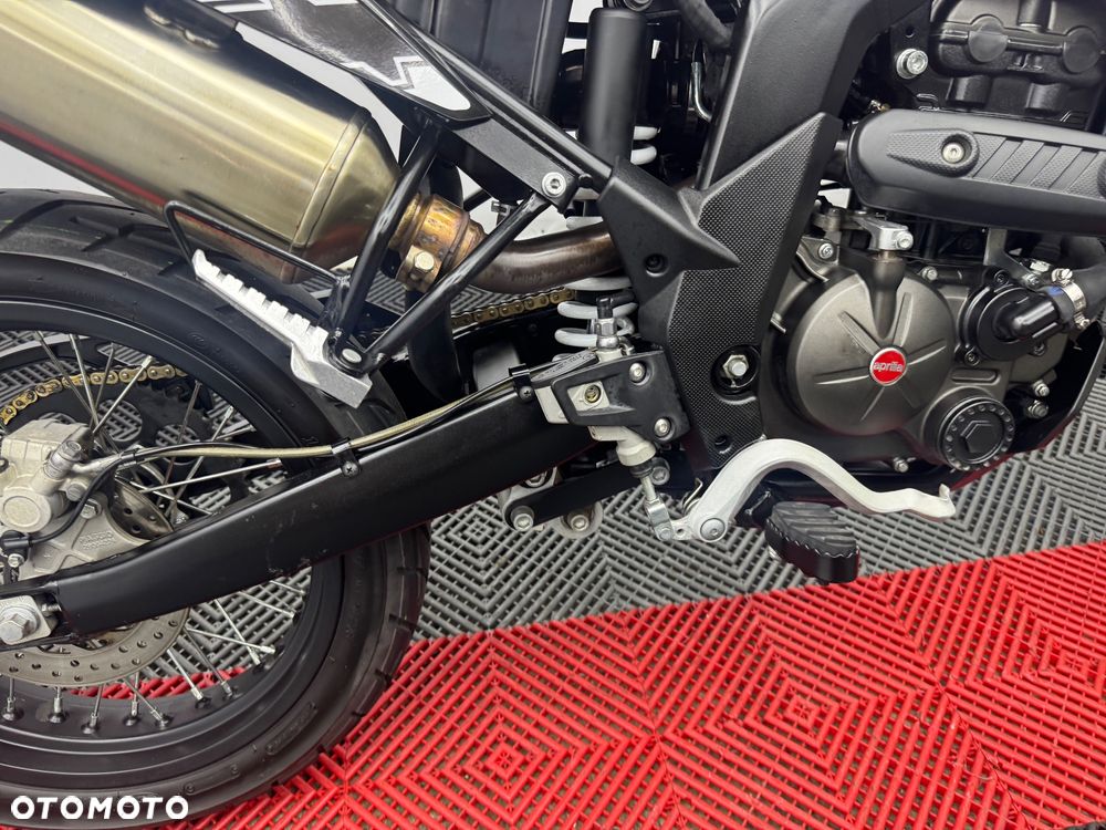Aprilia SX - 28