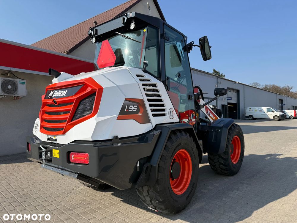 Bobcat Ładowarka Przegubowa L95 BOBCAT - 4