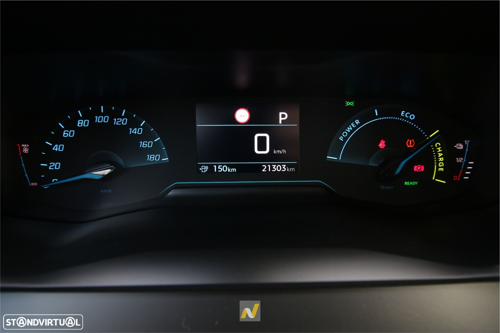 Peugeot e-208 Active - 11