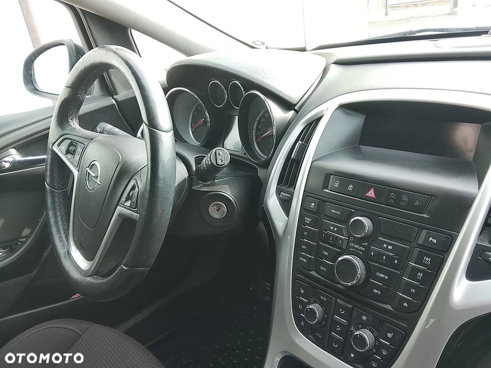 Opel Astra 1.4 T Sport - 9