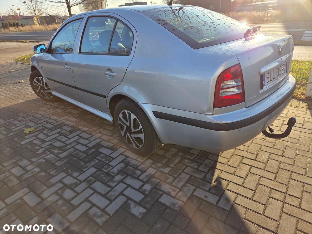 Skoda Octavia 1.9 TDI Elegance - 4