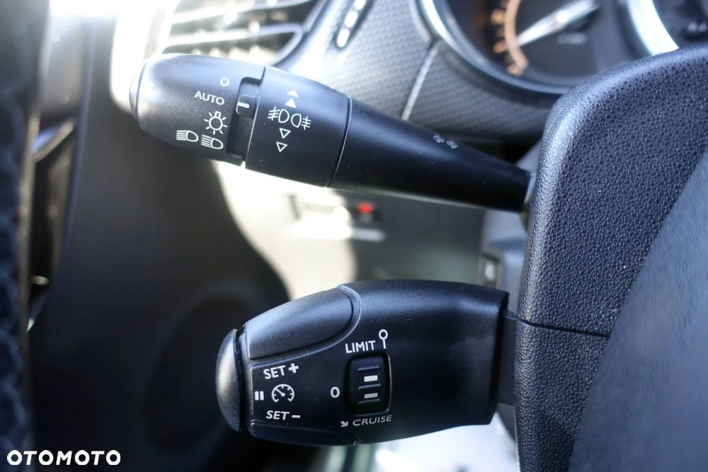 Citroën DS3 e-HDi 115 FAP SportChic - 23