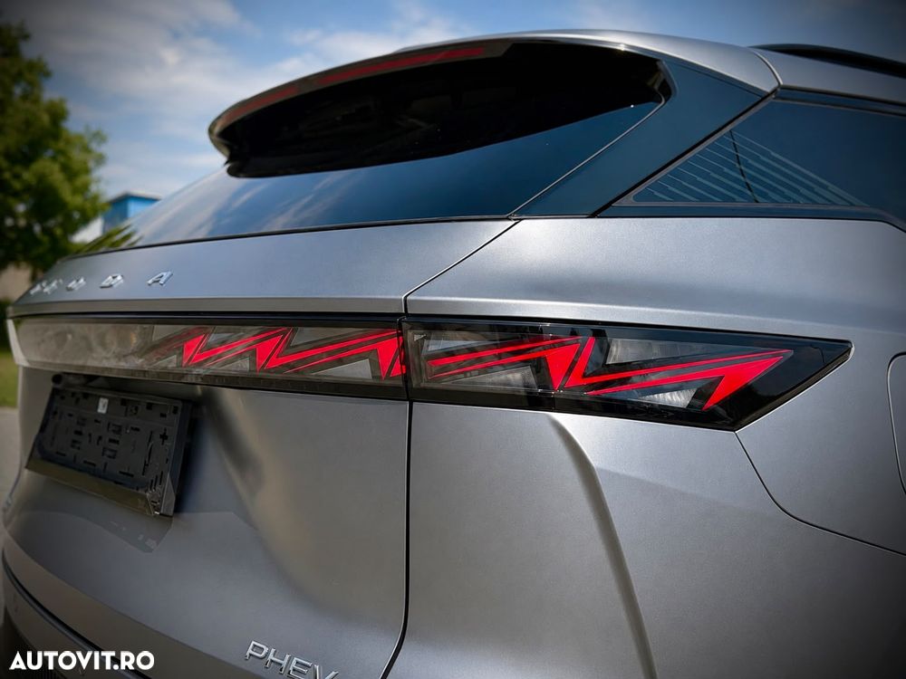 Omoda 7 1.5 TGDI 1DHT PHEV Exclusive - 12