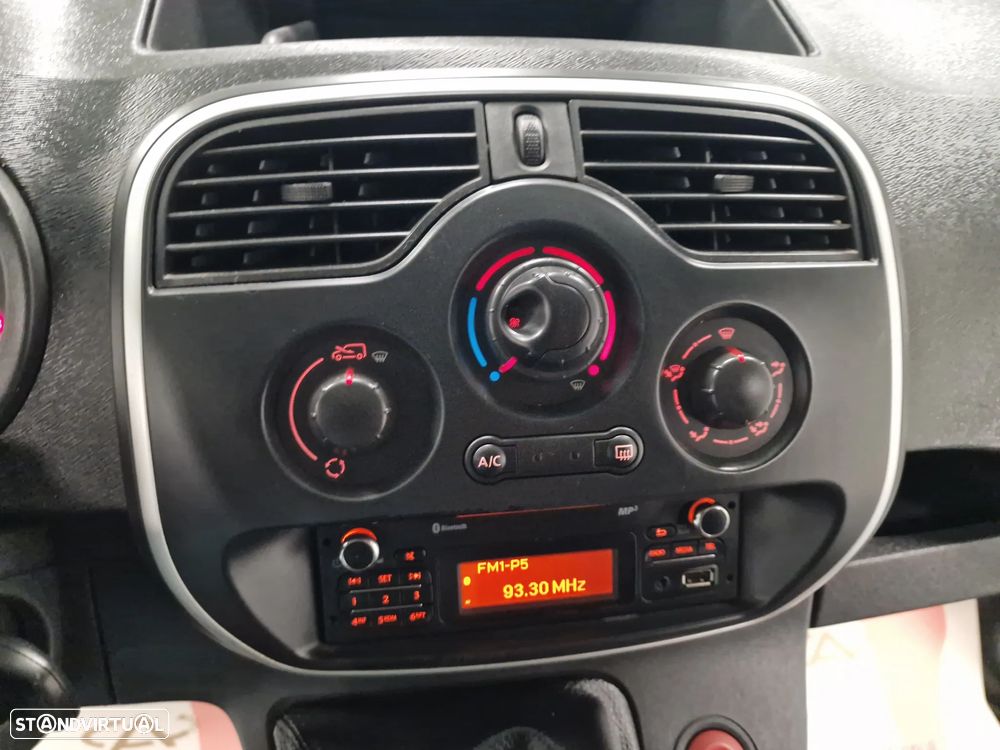 Renault KANGOO  1.5 dCi 95CV Maxi Iva Dedutivel - 15