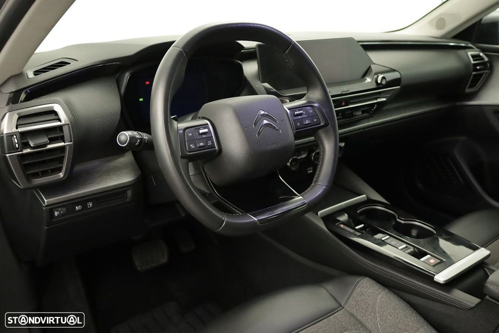 Citroën C5 X 1.6 Hybrid Plus e-EAT8 - 8