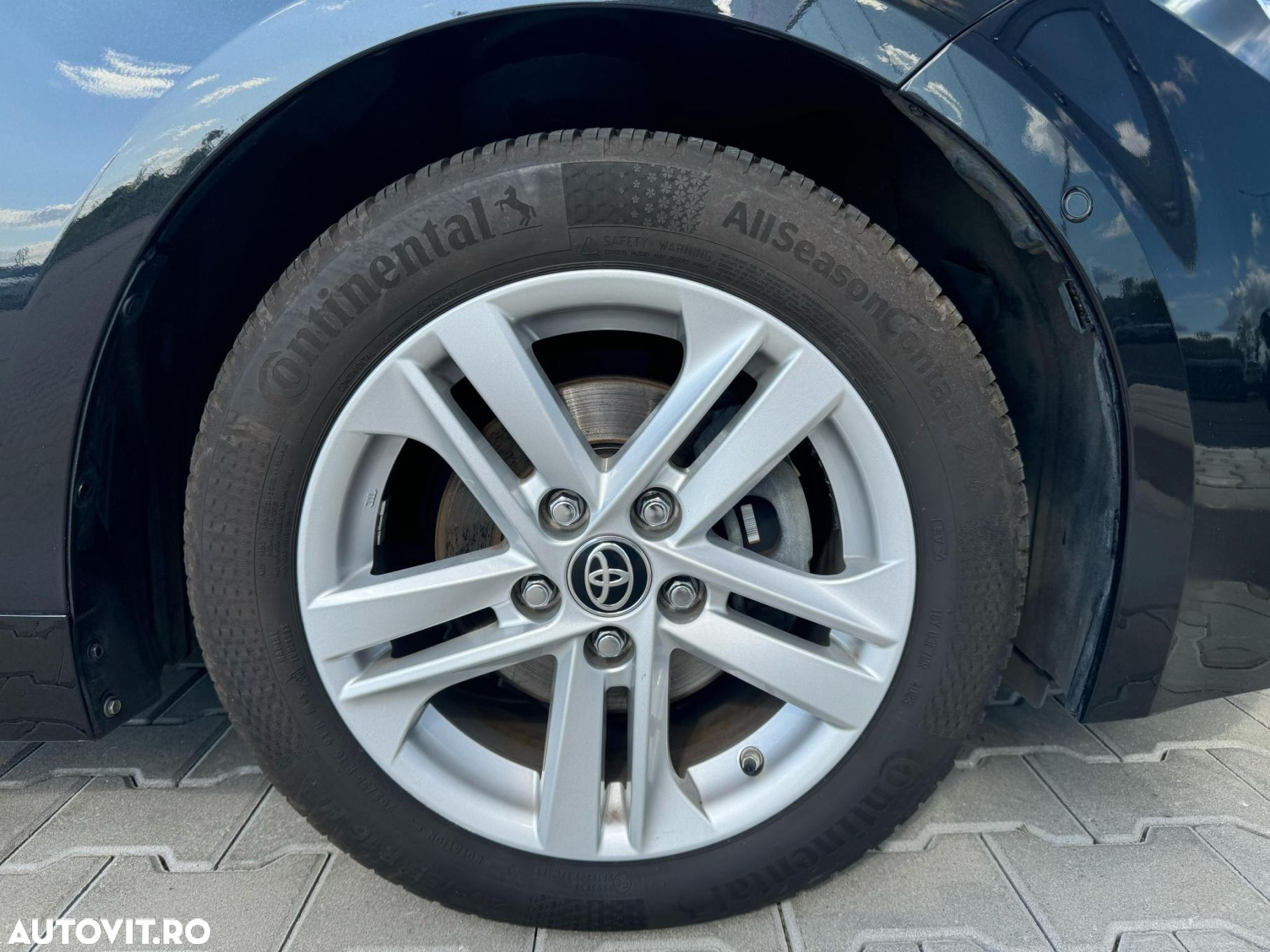 Toyota Corolla 1.8 HSD Dynamic - 36