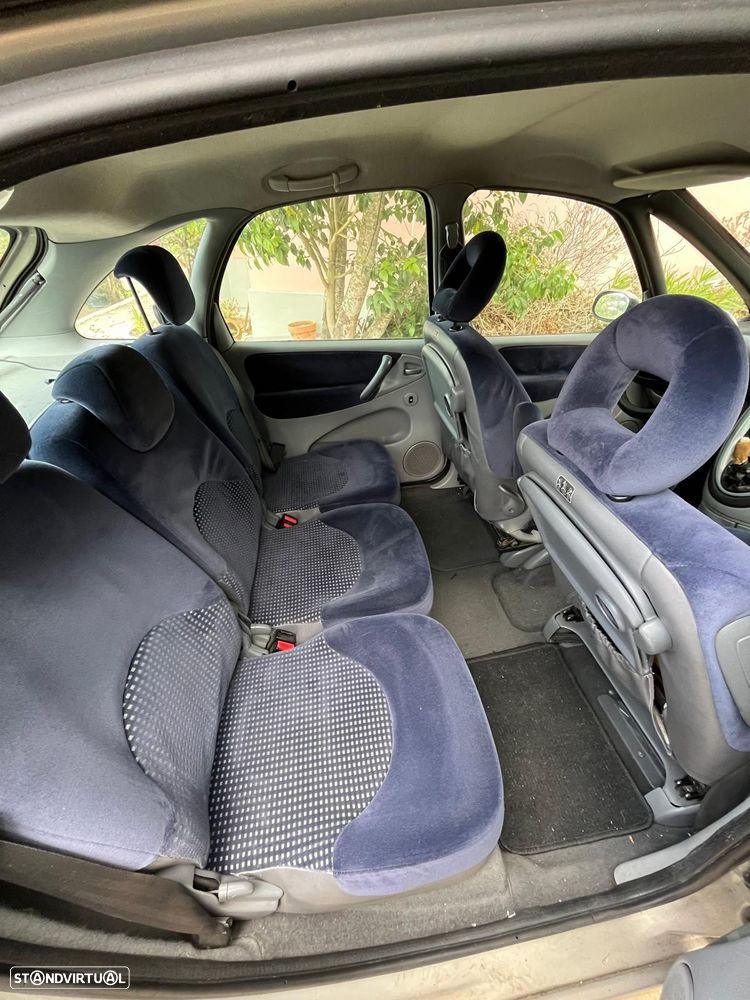 Citroën Xsara Picasso 1.6 Exclusive - 9