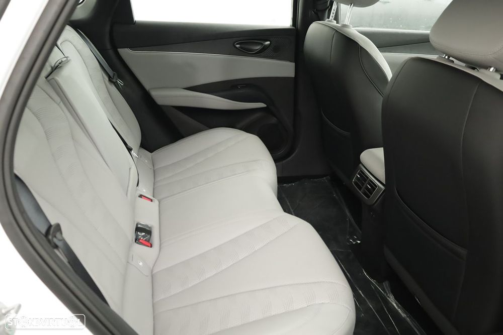 BYD Seal 6 1.5 DM-i Comfort - 23