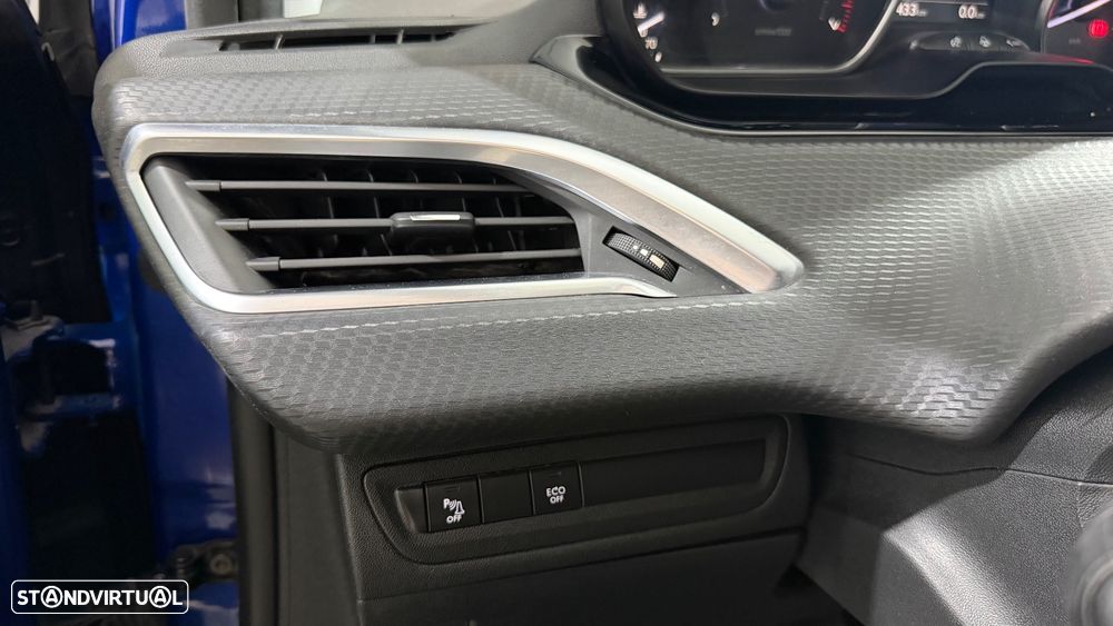Peugeot 2008 PureTech 110 Stop&Start Allure - 17