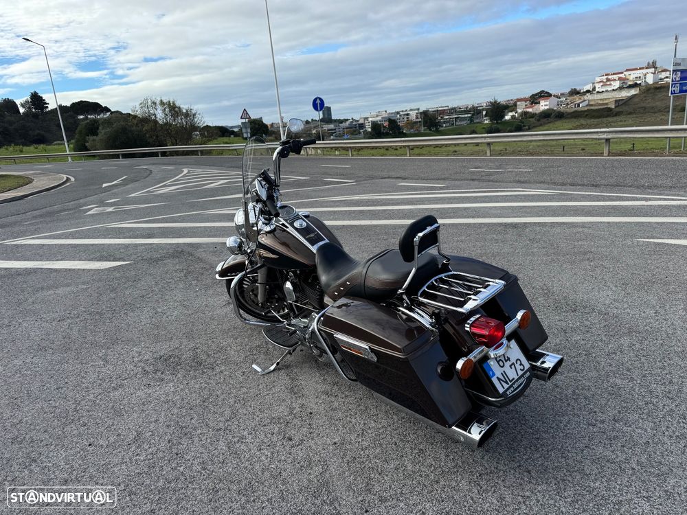 Harley-Davidson FLHR Road King Aniversário - 11