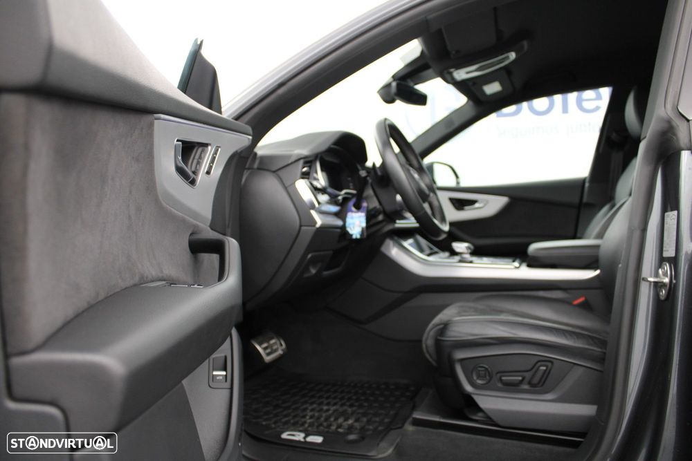 Audi Q8 50 TDI quattro Tiptronic - 17