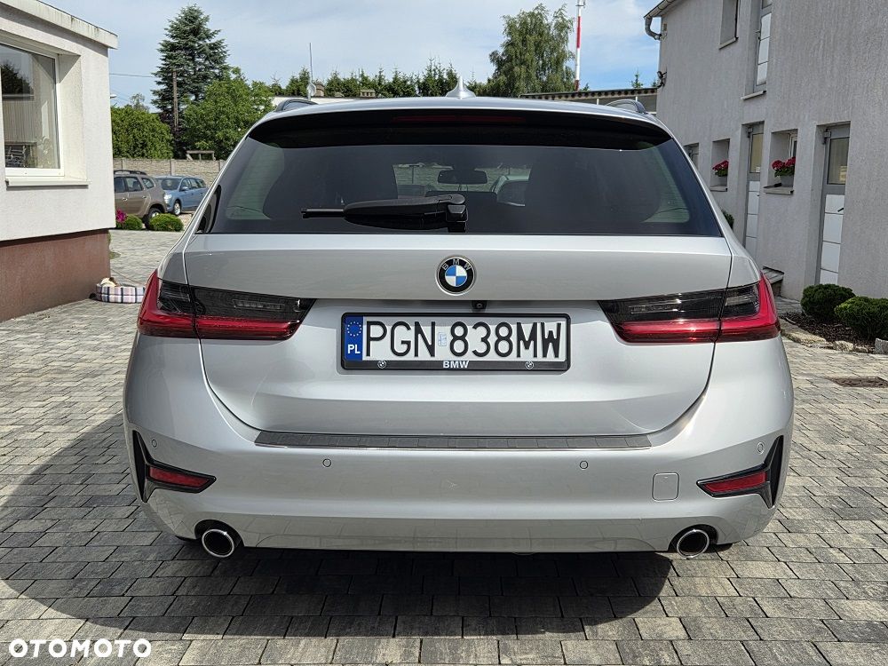 BMW Seria 3 318d MHEV Advantage - 4