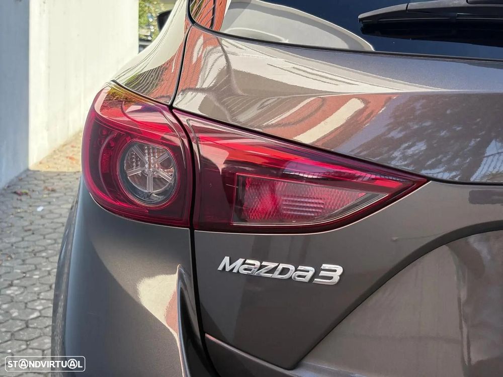 Mazda 3 Hatchback 1.5 Sky-G Evolve HS Navi - 22