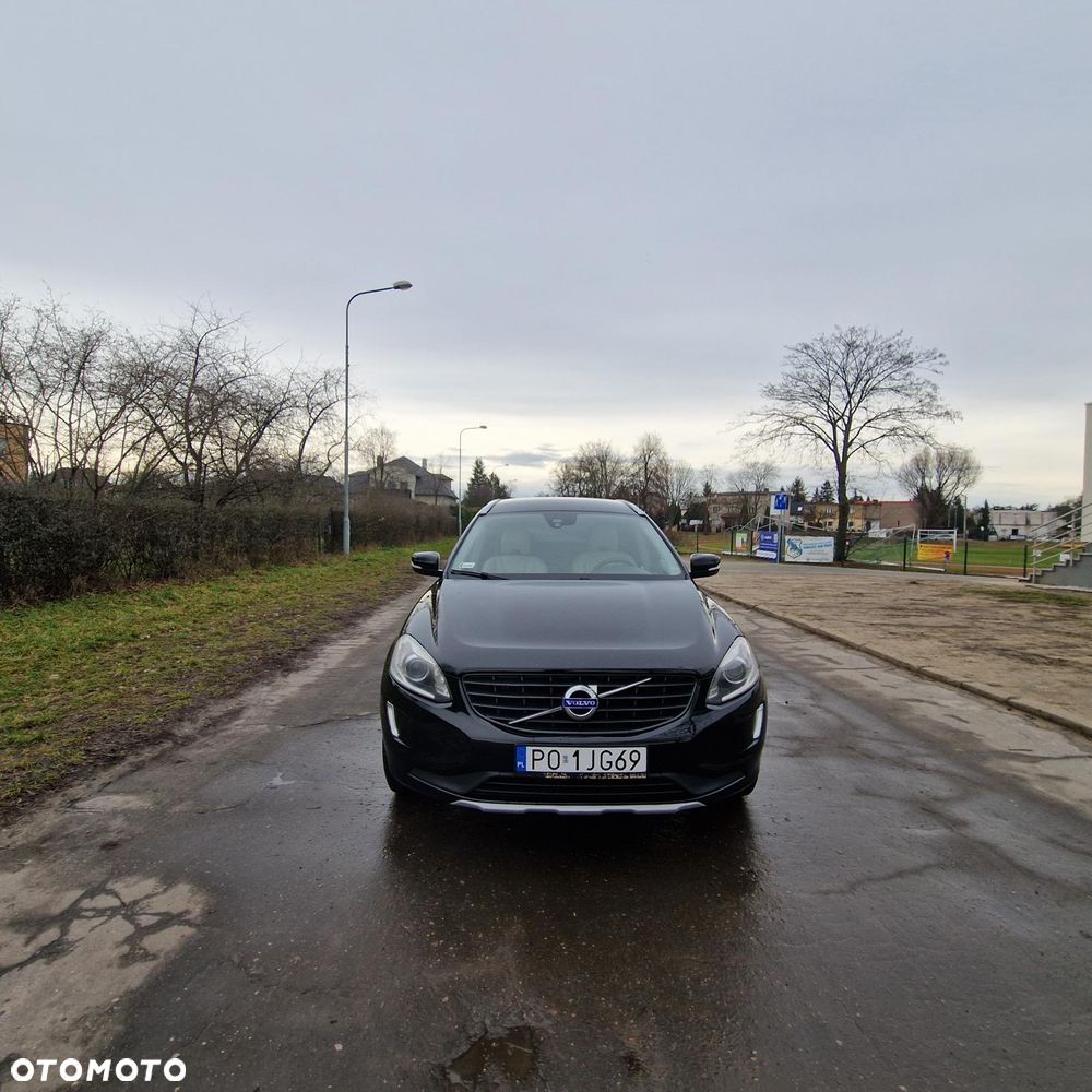 Volvo XC 60 D4 Drive-E Ocean Race - 29