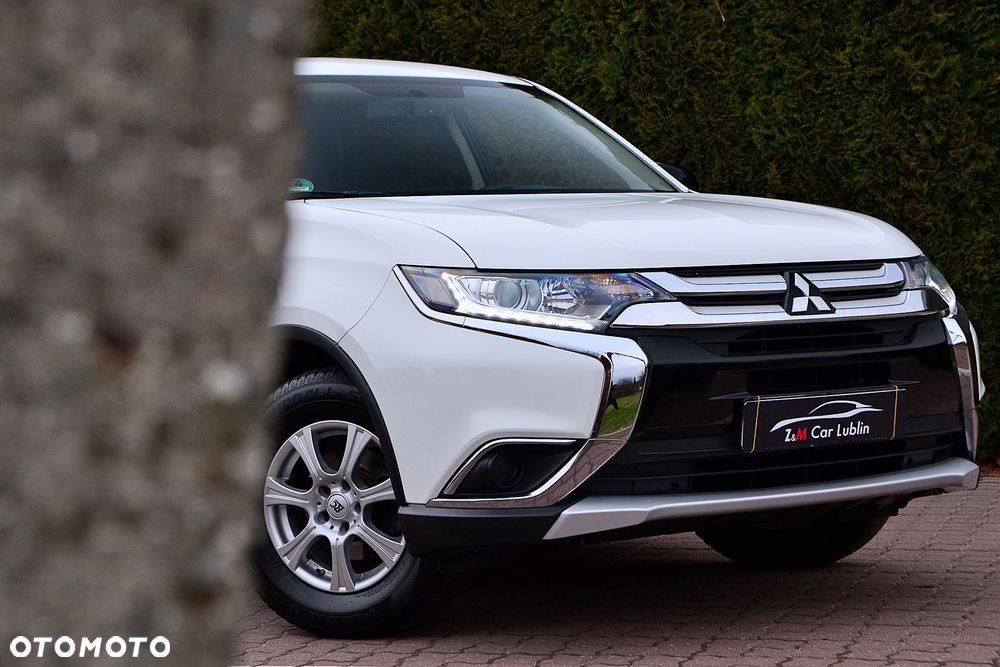 Mitsubishi Outlander 2.0 2WD Edition 100 - 10