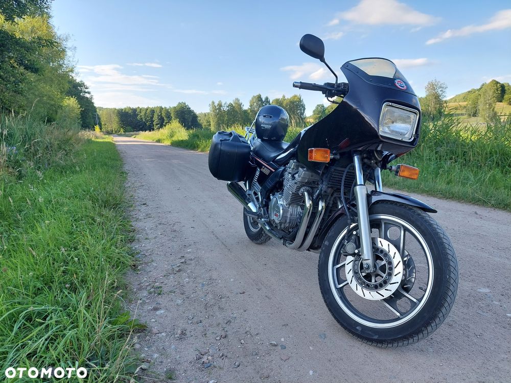 Yamaha XJ - 5